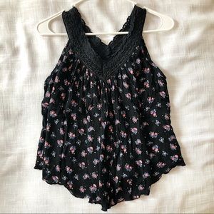 Ditsy floral black top